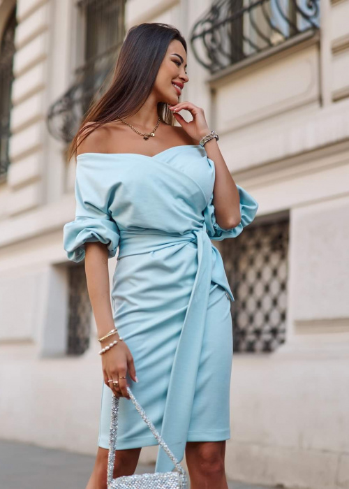 Niebieska sukienka Fason hiszpanka w stylu casual