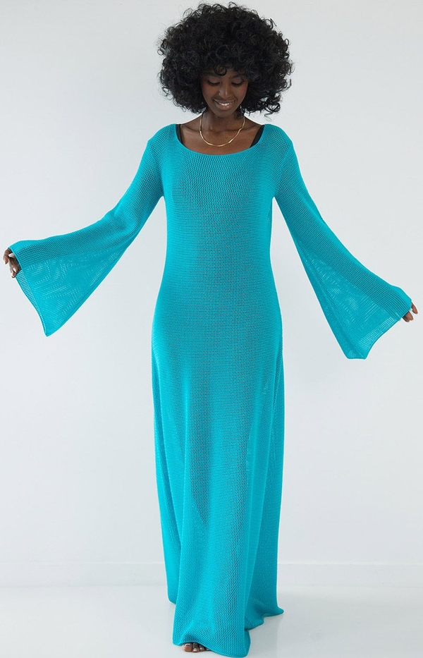 Niebieska sukienka Fobya z długim rękawem maxi