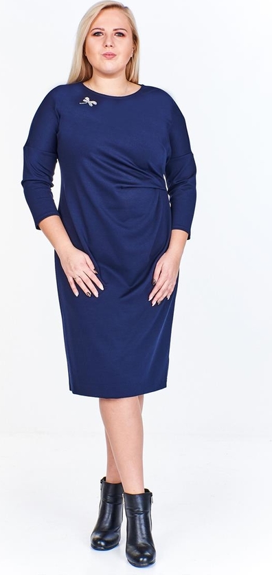 Niebieska sukienka Fokus z długim rękawem midi