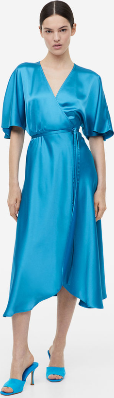 Niebieska sukienka H & M midi z długim rękawem z satyny