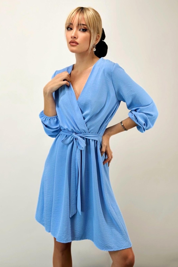 Niebieska sukienka IVET w stylu casual z dekoltem w kształcie litery v z długim rękawem
