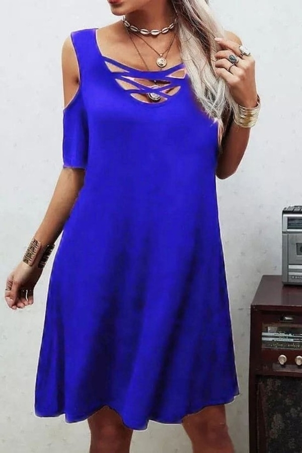 Niebieska sukienka IVET z okrągłym dekoltem mini w stylu casual