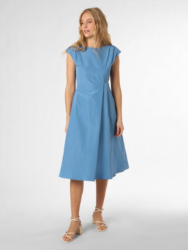 Niebieska sukienka MaxMara w stylu klasycznym