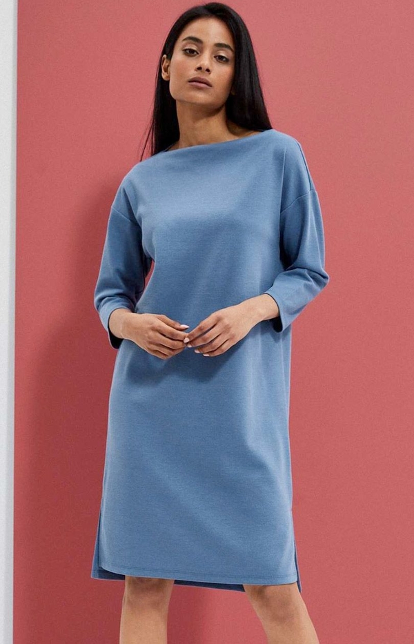 Niebieska sukienka Moodo.pl z długim rękawem mini z okrągłym dekoltem