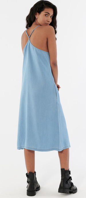 Niebieska sukienka Outhorn z tkaniny