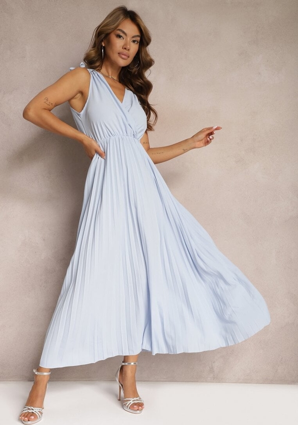 Niebieska sukienka Renee w stylu casual bez rękawów z dekoltem w kształcie litery v