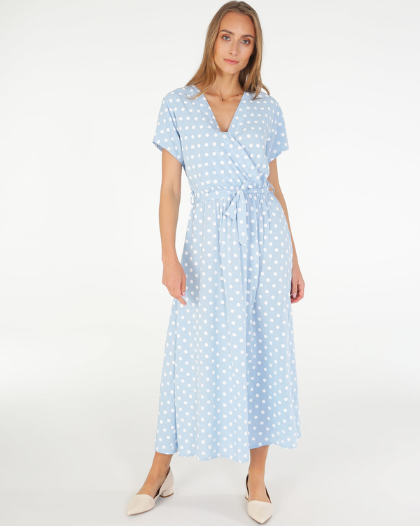 Niebieska sukienka Unisono z tkaniny midi z dekoltem w kształcie litery v