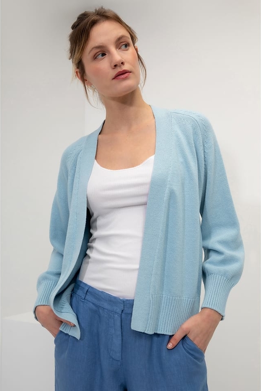 Niebieski sweter Josephine & Co w stylu casual z bawełny