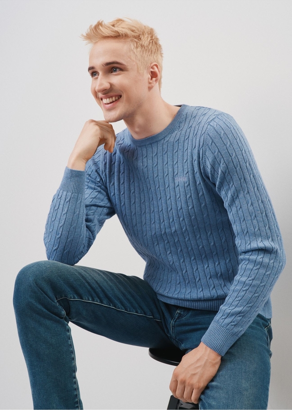 Niebieski sweter Ochnik z bawełny w stylu casual z okrągłym dekoltem