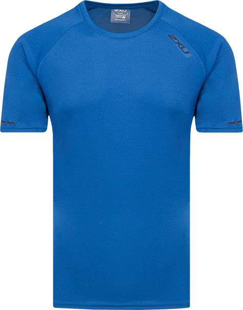 Niebieski t-shirt 2XU w sportowym stylu z krótkim rękawem