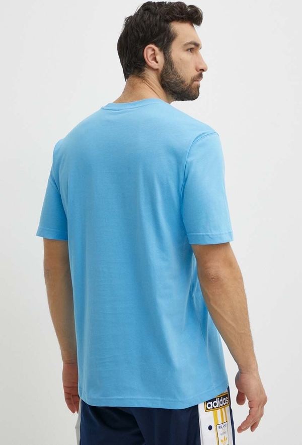 Niebieski t-shirt Adidas Originals w sportowym stylu z krótkim rękawem