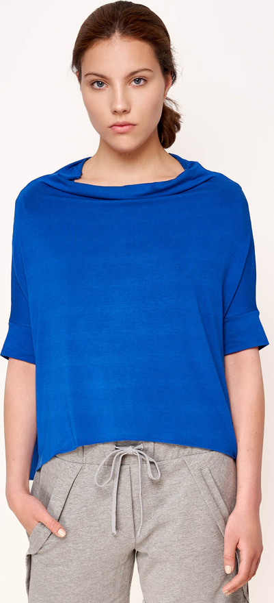 Niebieski t-shirt Byinsomnia z krótkim rękawem