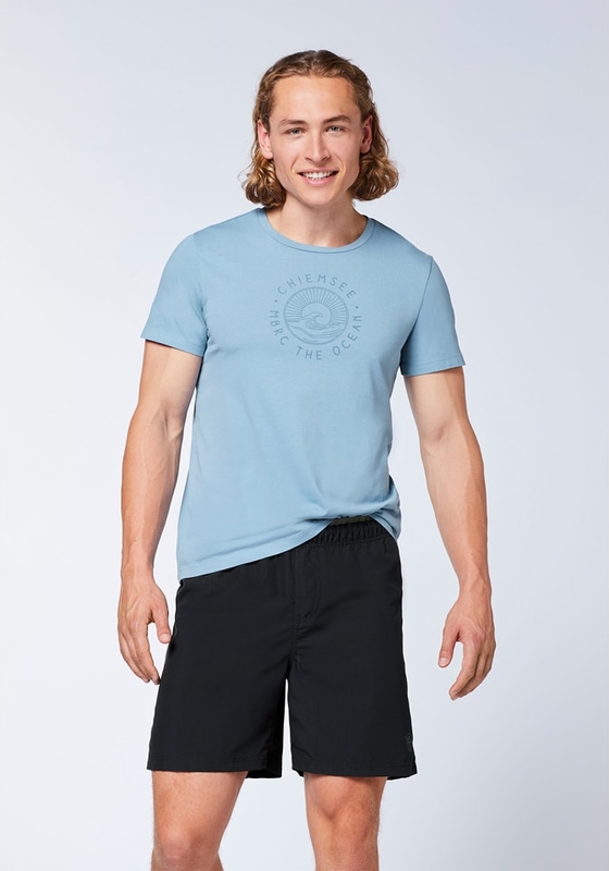 Niebieski t-shirt Chiemsee z krótkim rękawem