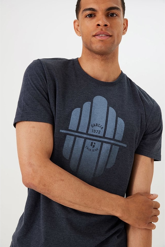 Niebieski t-shirt Garcia z bawełny z krótkim rękawem z nadrukiem