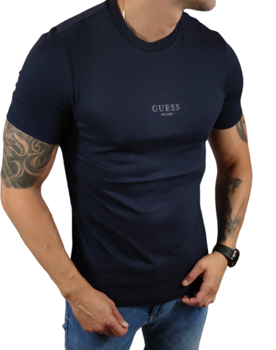 Niebieski t-shirt Guess z krótkim rękawem