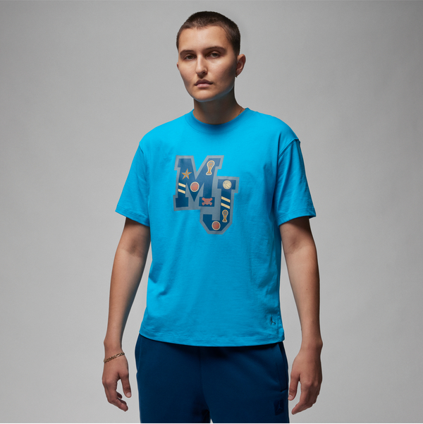 Niebieski t-shirt Jordan z bawełny z krótkim rękawem w młodzieżowym stylu