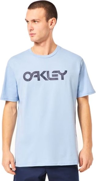 Niebieski t-shirt Oakley w młodzieżowym stylu z krótkim rękawem