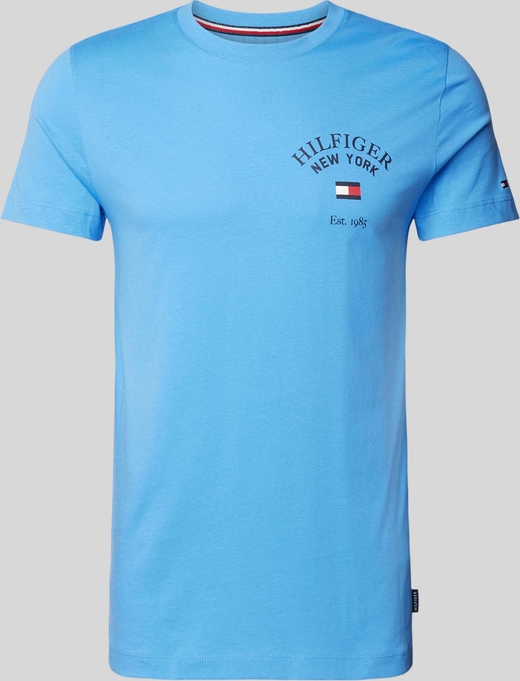 Niebieski t-shirt Tommy Hilfiger z nadrukiem z krótkim rękawem w stylu casual