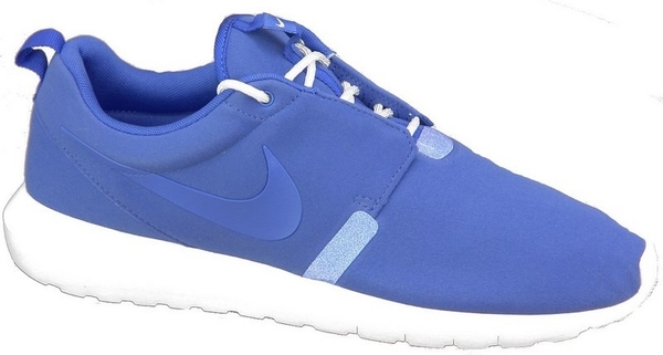 Niebieskie buty sportowe Nike z zamszu roshe sznurowane