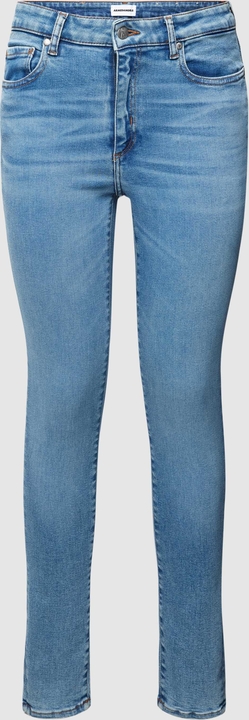 Niebieskie jeansy ARMEDANGELS w street stylu