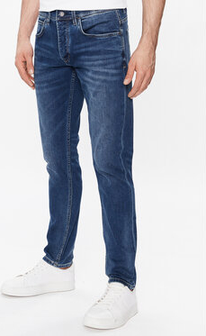 Niebieskie jeansy MODIVO w street stylu