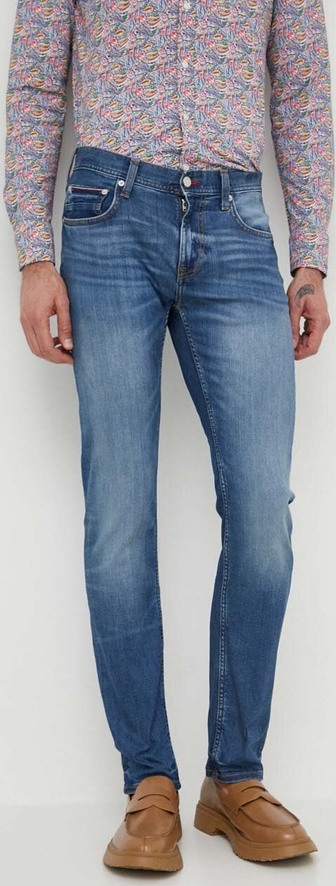 Niebieskie jeansy Tommy Hilfiger z bawełny w street stylu