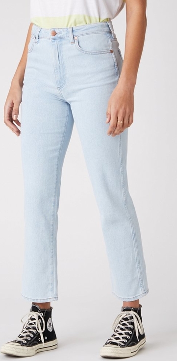 Niebieskie jeansy Wrangler w stylu retro
