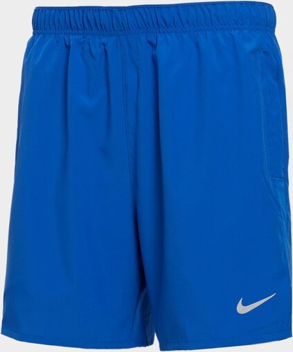 Niebieskie spodenki Nike w sportowym stylu