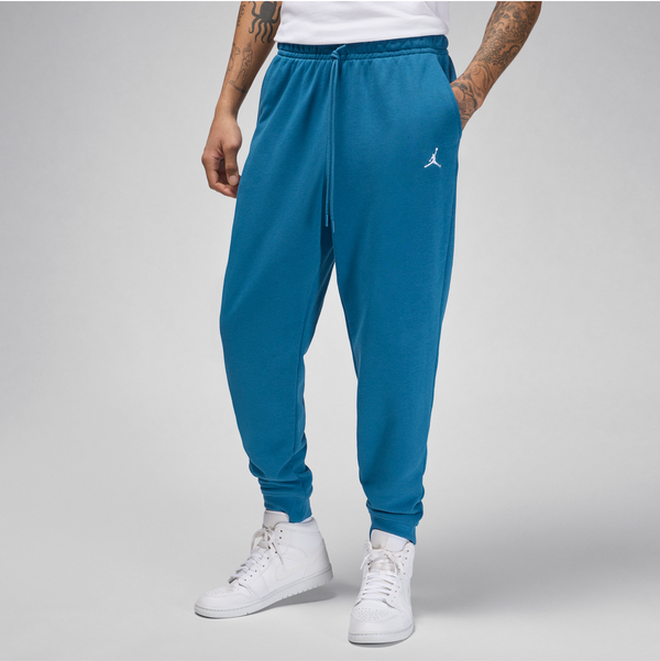 Niebieskie spodnie Jordan z dresówki w sportowym stylu