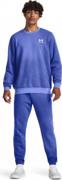 Niebieskie spodnie Under Armour z dresówki w sportowym stylu