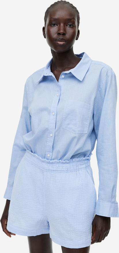 Niebieskie szorty H & M z tkaniny w młodzieżowym stylu