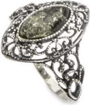 Polcaratdesign Srebrny pierścionek z zielonym bursztynem PK 1818