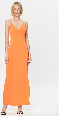 Pomarańczowa sukienka Guess maxi dopasowana na ramiączkach