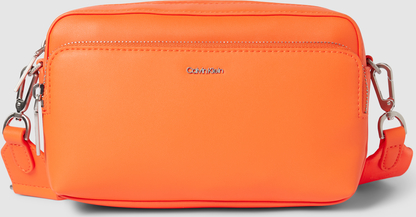 Pomarańczowa torebka Calvin Klein ze skóry ekologicznej matowa