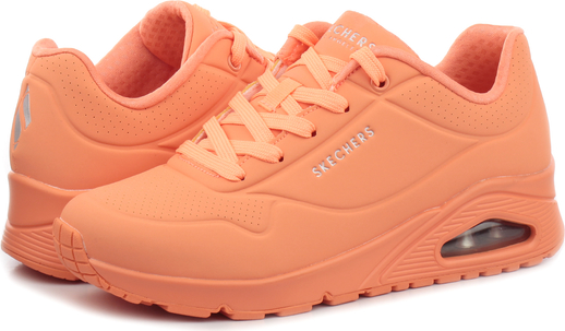 Pomarańczowe buty sportowe Skechers z płaską podeszwą w sportowym stylu sznurowane