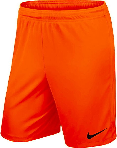 Pomarańczowe spodenki Nike