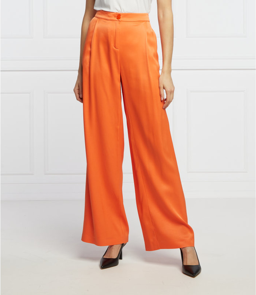 Pomarańczowe spodnie Patrizia Pepe w stylu retro