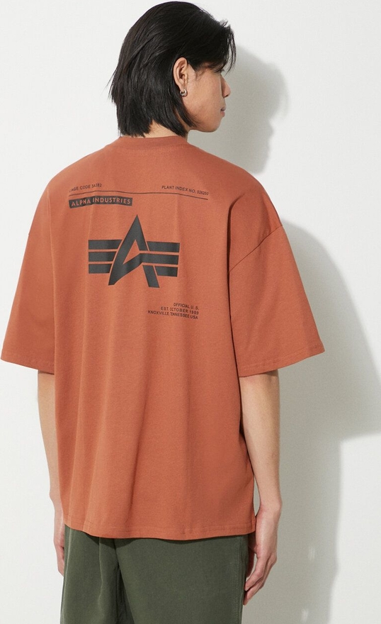 Pomarańczowy t-shirt Alpha Industries w młodzieżowym stylu z bawełny