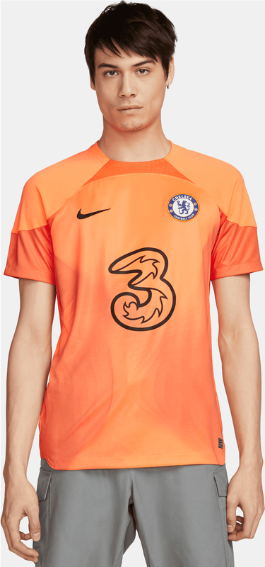 Pomarańczowy t-shirt Nike z krótkim rękawem