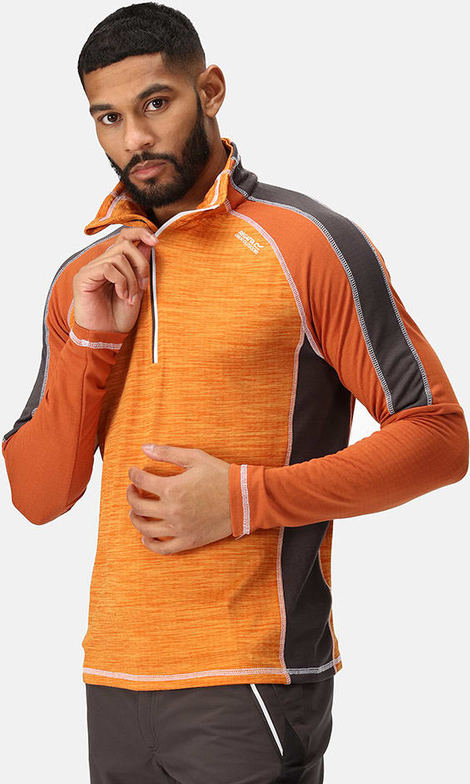 Pomarańczowy t-shirt Regatta w sportowym stylu