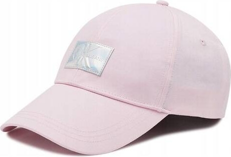 Różowa czapka Olika