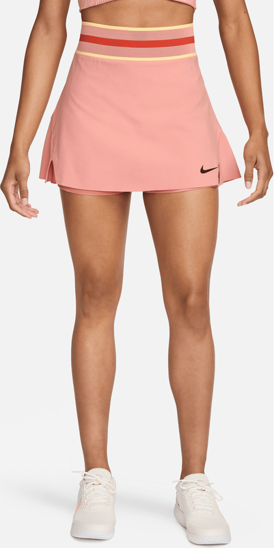 Różowa spódnica Nike w sportowym stylu