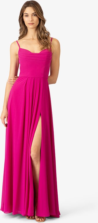 Różowa sukienka Apart rozkloszowana z dekoltem w kształcie litery v