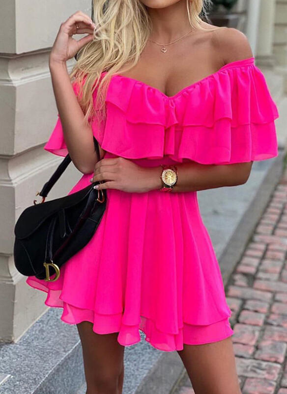 Różowa sukienka Arilook z krótkim rękawem w stylu casual
