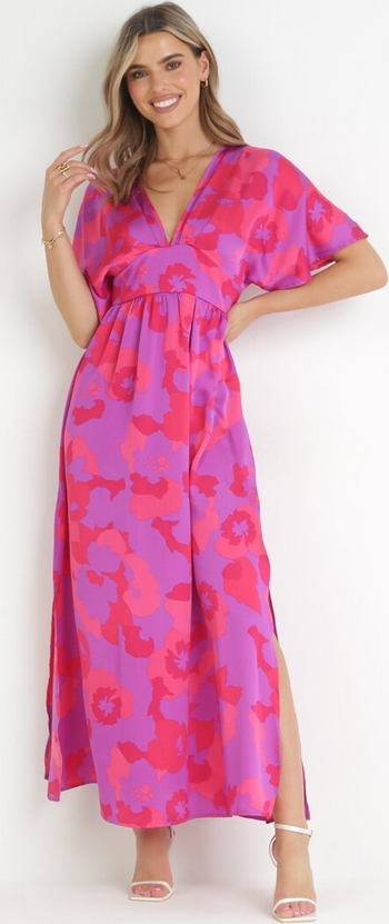 Różowa sukienka born2be z dekoltem w kształcie litery v maxi z krótkim rękawem