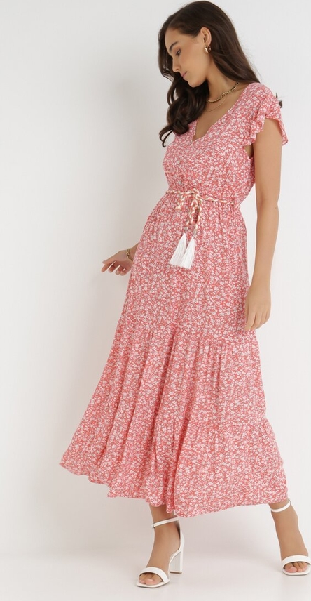 Różowa sukienka born2be z krótkim rękawem maxi z dekoltem w kształcie litery v