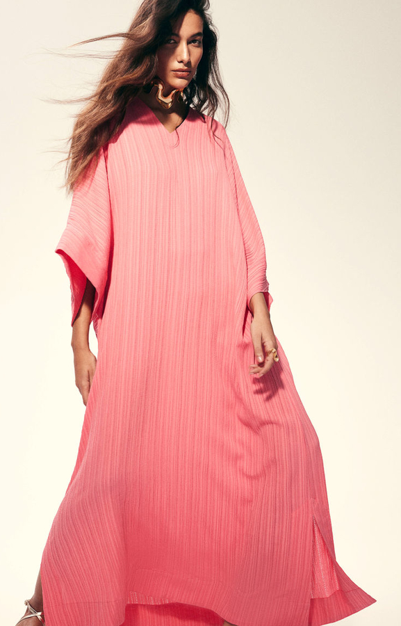 Różowa sukienka H & M maxi z długim rękawem z tkaniny