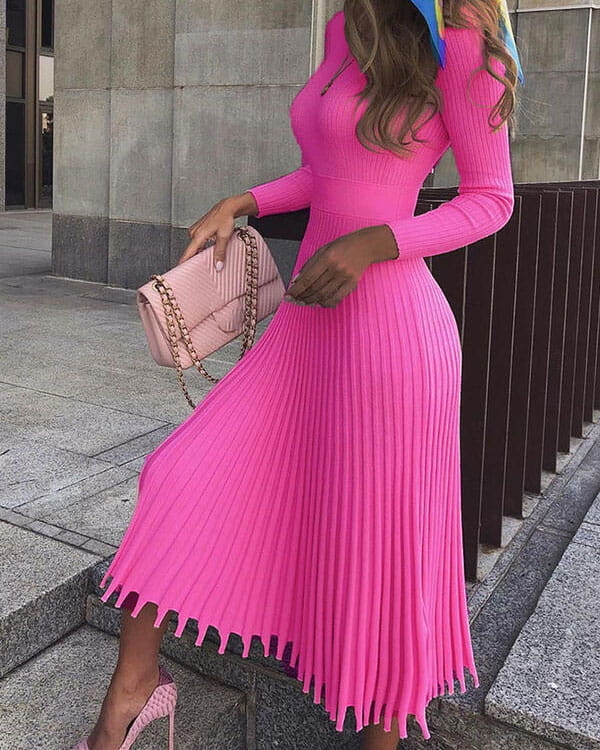 Różowa sukienka Kendallme maxi z długim rękawem
