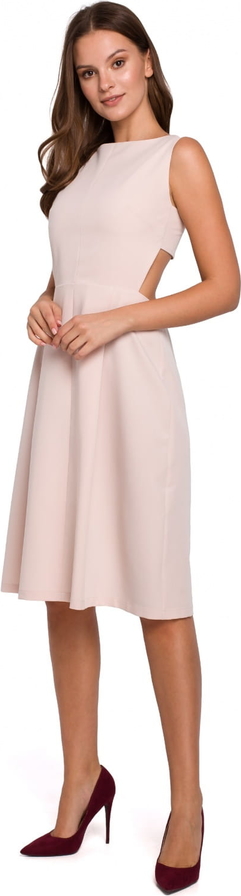 Różowa sukienka Makover bez rękawów z okrągłym dekoltem