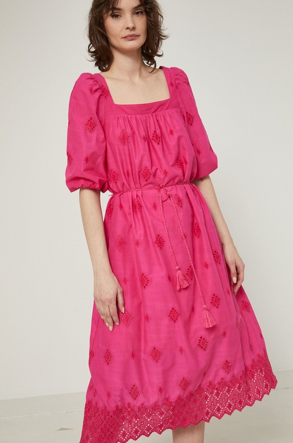 Różowa sukienka Medicine z okrągłym dekoltem z długim rękawem mini